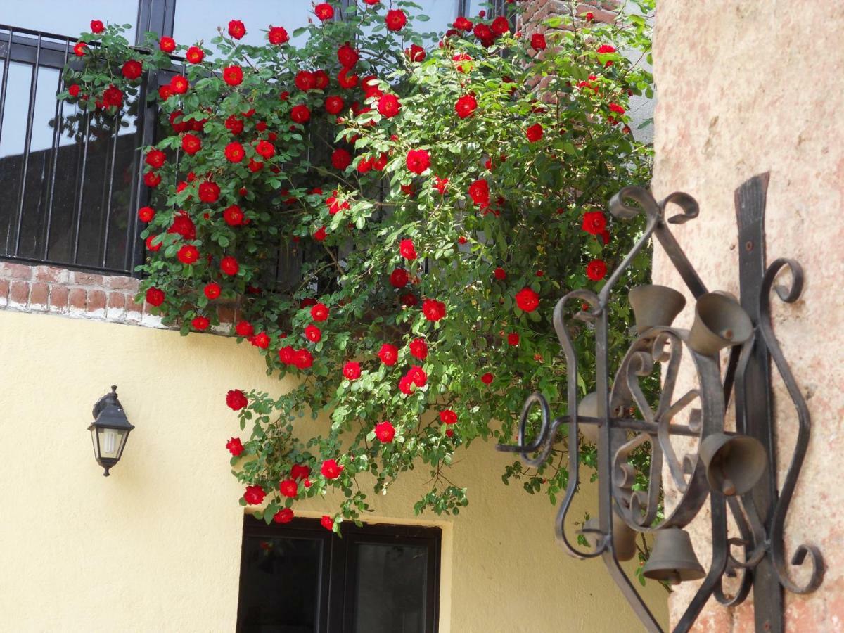 B&B Cascina Marie Bricherasio Exterior photo